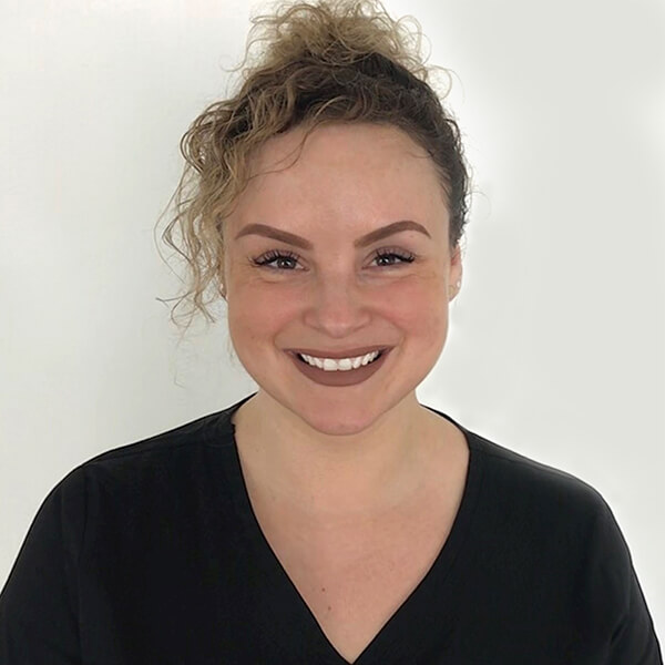 Jennifer Oakley - Micro-Pigmentation Specialist